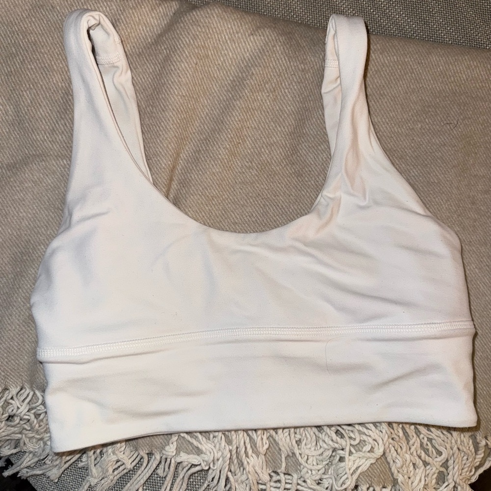 Lululemon white sports bra size 4
